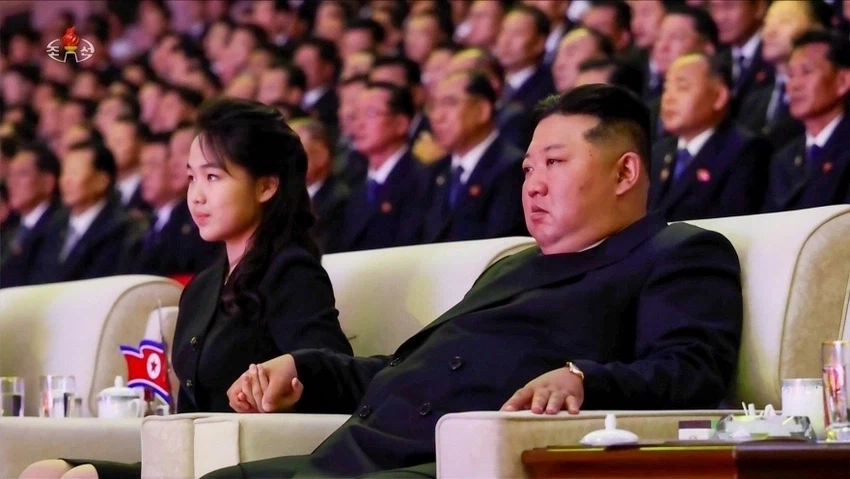 [속보] 국정원 "김주애 사실상 北후계자 내정 단계"_1.webp