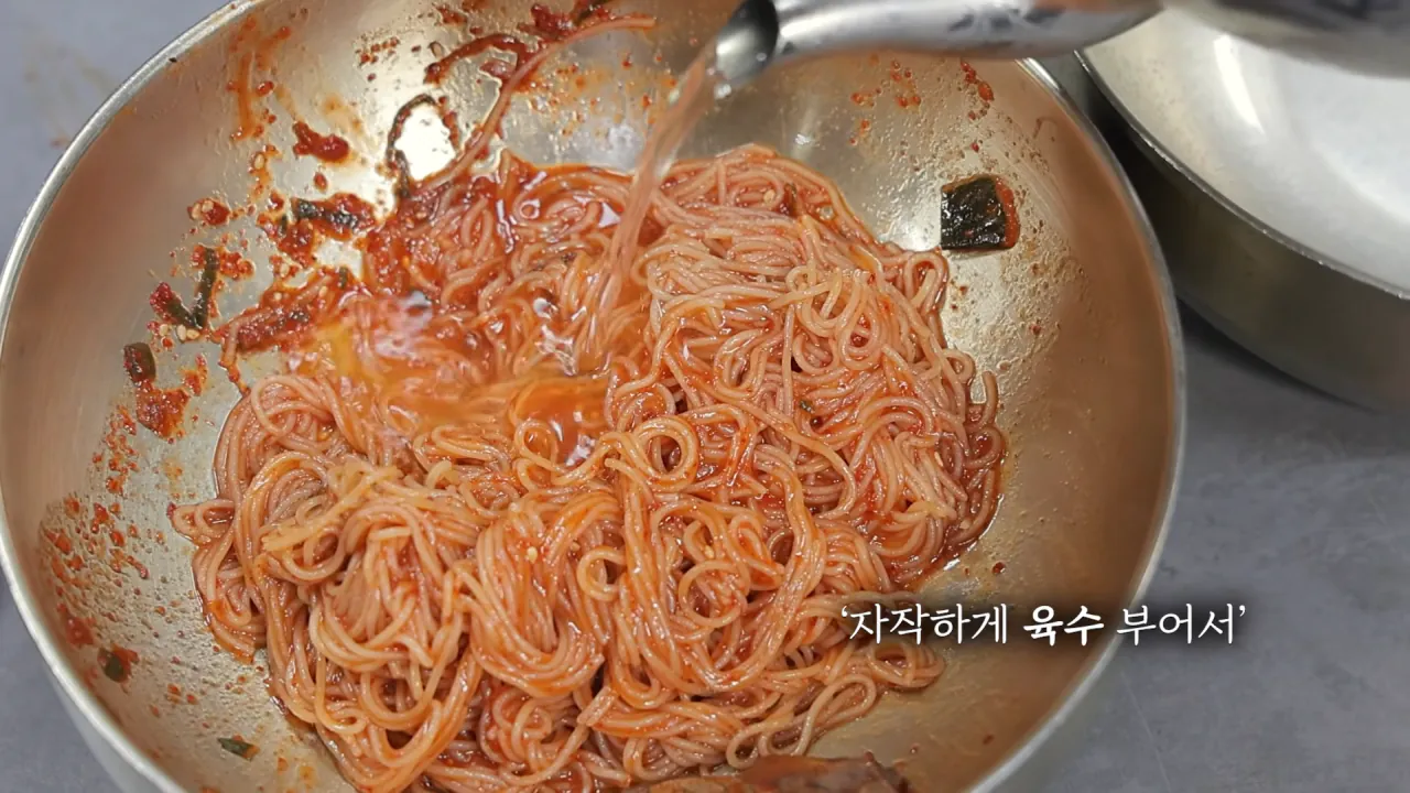 100년된 평양냉면집 가서 적당히 먹방한 쯔양 근황 ㄷㄷㄷ (22)