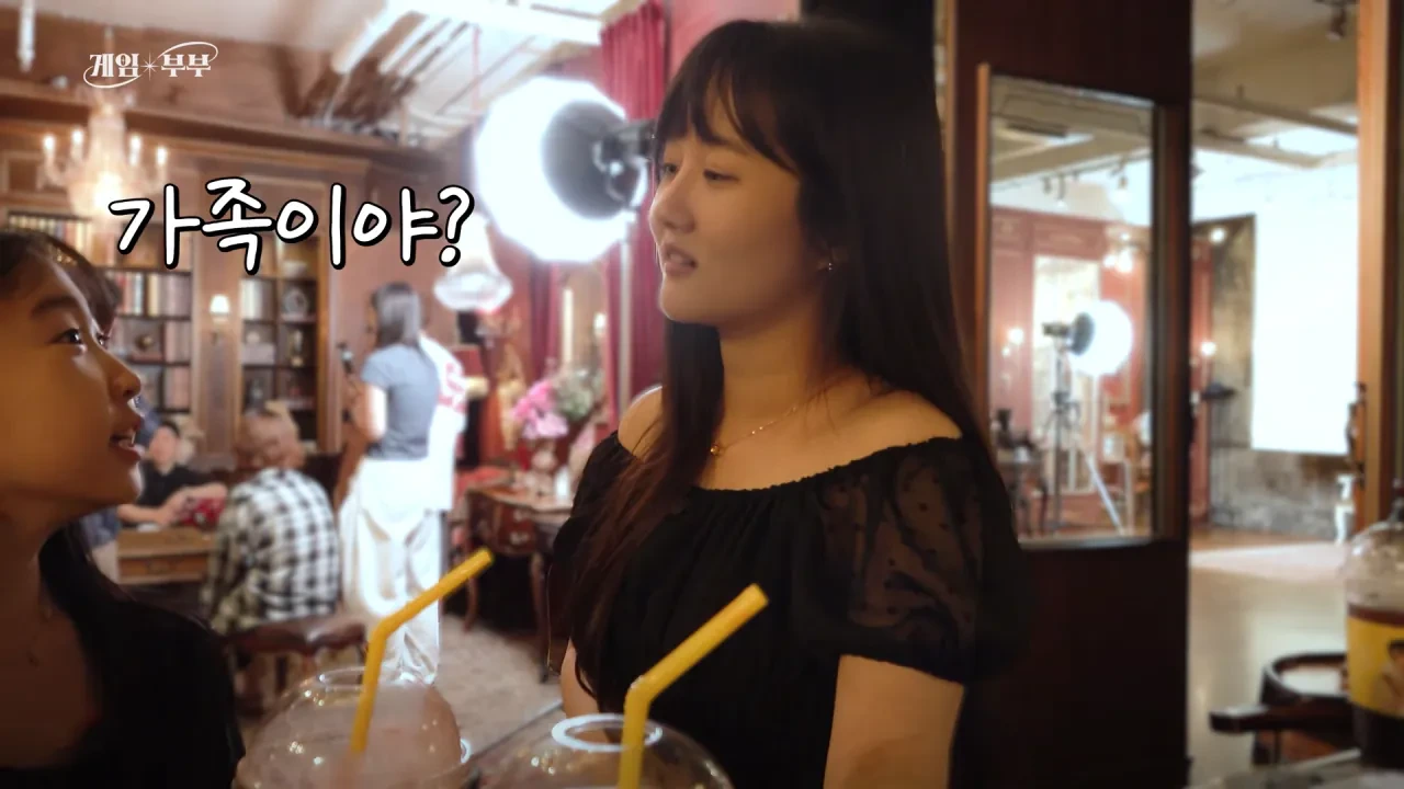 싱글벙글 임요환 가족과 가족사진 함께 찍게된 홍진호 (29)
