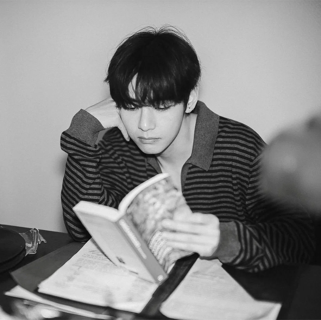 방탄소년단 정국이 찍은 멤버 뷔 (인스타업뎃) (16)