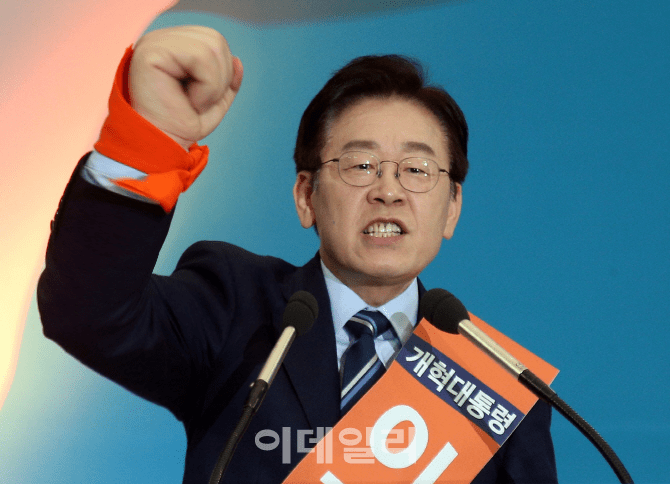 유튜버 수탉, '살해 시도' 일당 감형에 분노 "용서 안 하면 죽겠다고… (16)