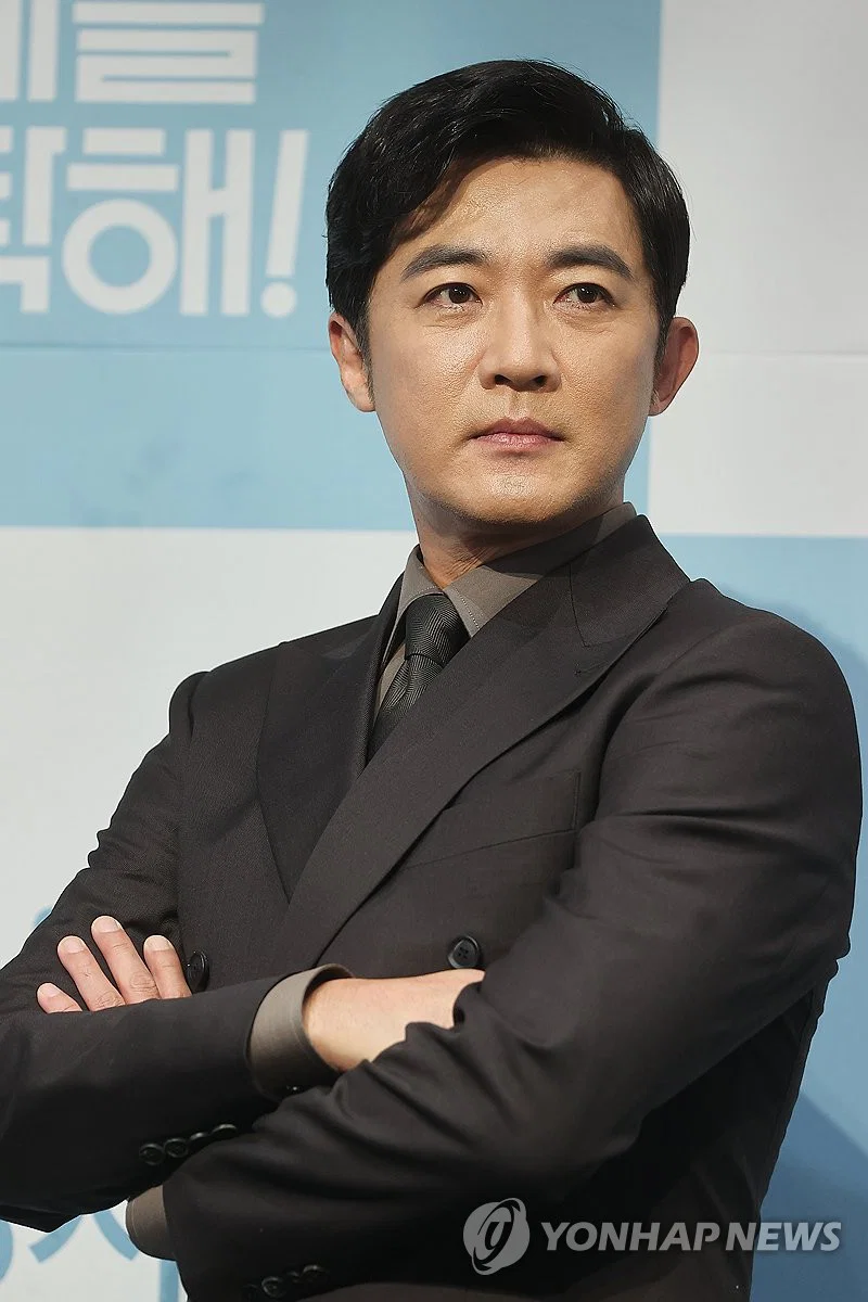 ‘안’씨 연예인 하면 가장 먼저 떠오르는 사람은? (9)
