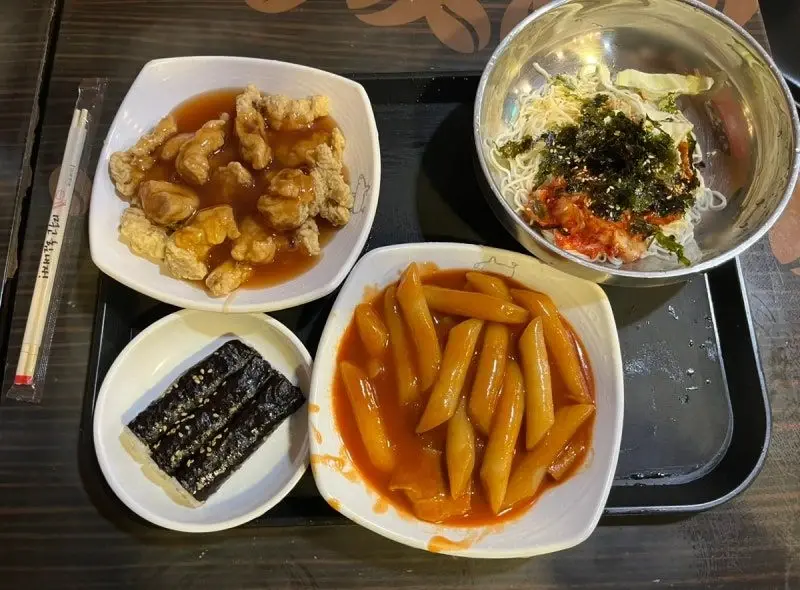 혜자 분식집 (2)