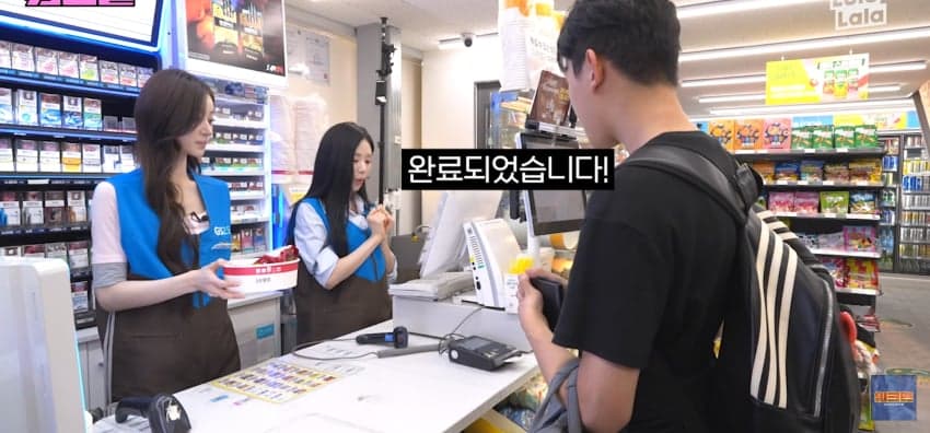 워크맨에서 역대급 편의점 미모 알바녀로 화제인 안나... (20)