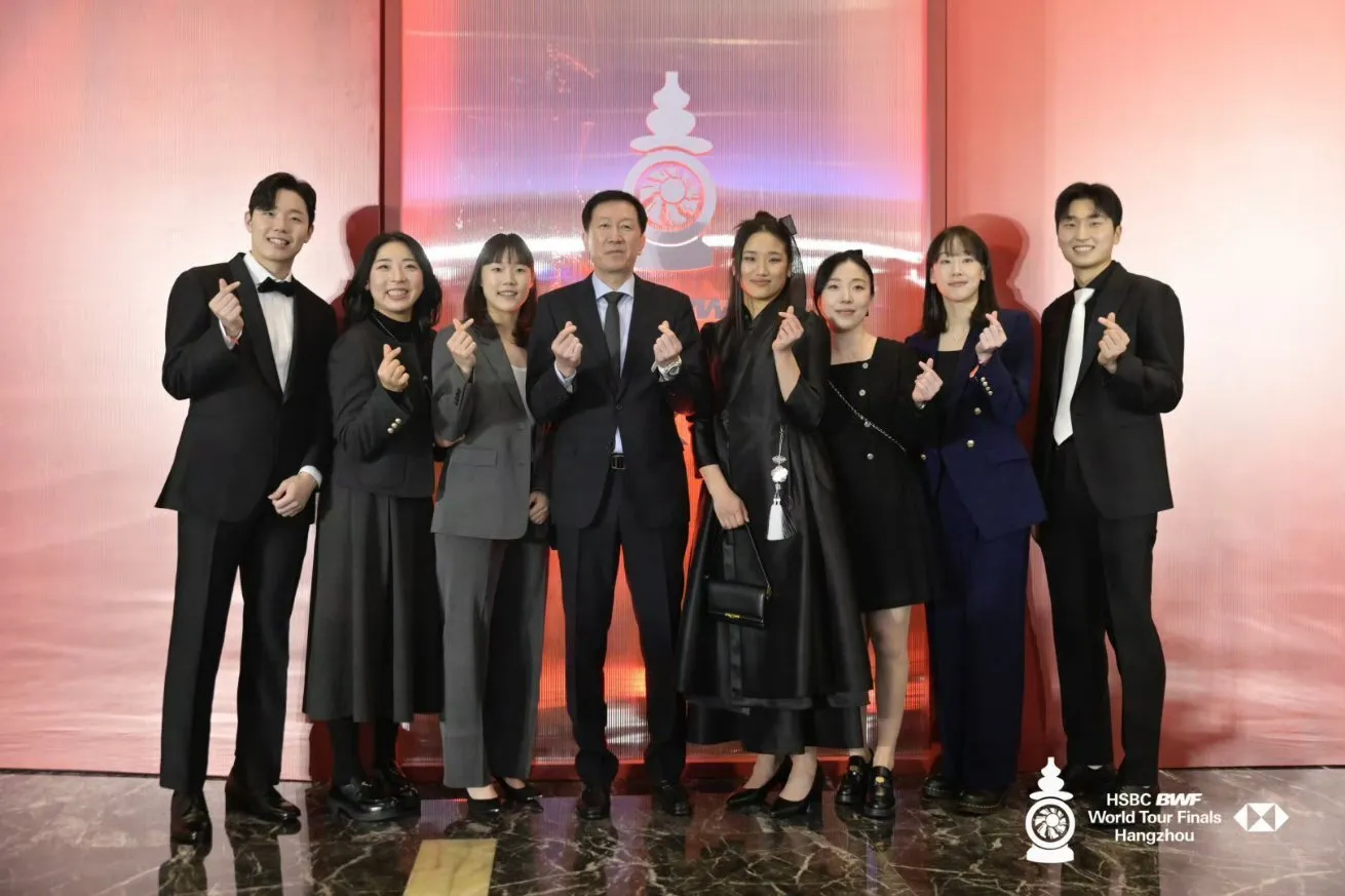 시상식에서 베스트드레서가 되고 싶어서 철릭 입고 간 안세영 (3)
