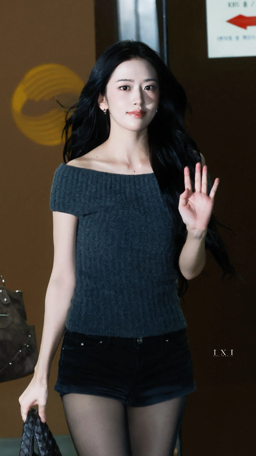단전에서 올라오는 뮤직뱅크 아이브 안유진 퇴근길 실물 반응 (5)