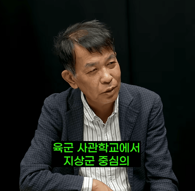 AI 군집 드론의 시대..한국은 예송논쟁 (19)