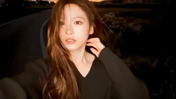 리센느 제나 쇼츠 짤 (4)