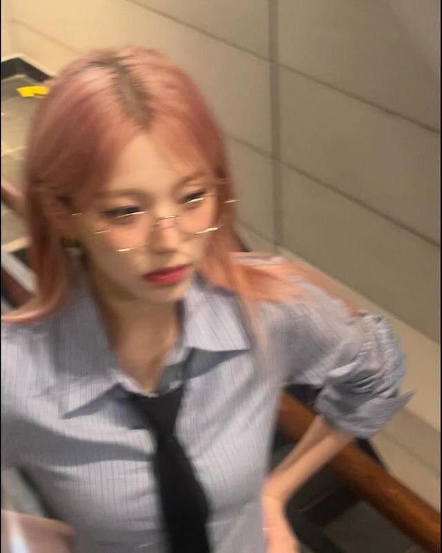 프로미스나인 백지헌 (2)