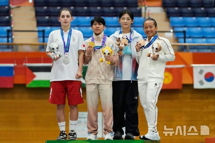 MMA 첫 아시안게임 메달을 땄는데... 감독, 코치, 선수 모두 "죄송합니다" (6)