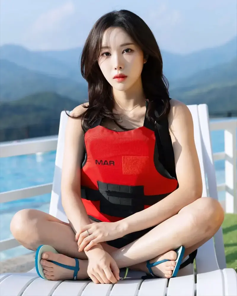 SSG 최민준, 치어리더 이리안과 11월 결혼…동갑내기 부부 탄생 (2)