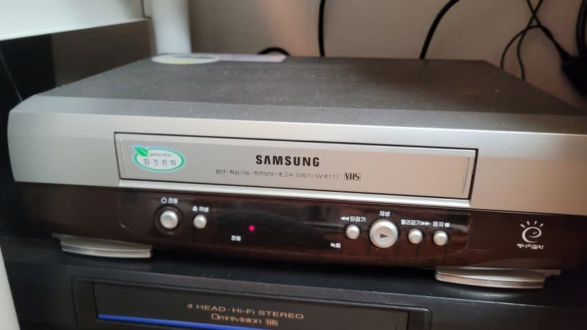 r-906 원더 vhs로 녹화 후 crt(브라운관)로 재생 (7)