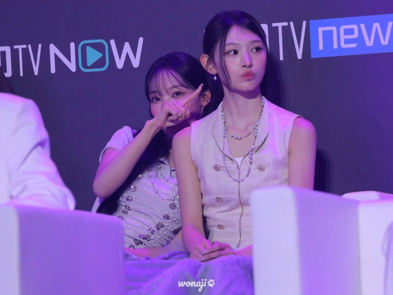 260906 원나미 ❤️❤️❤️  #원이 #미나미 #리센느 #WONI #MINAMI #RESCENE (3)