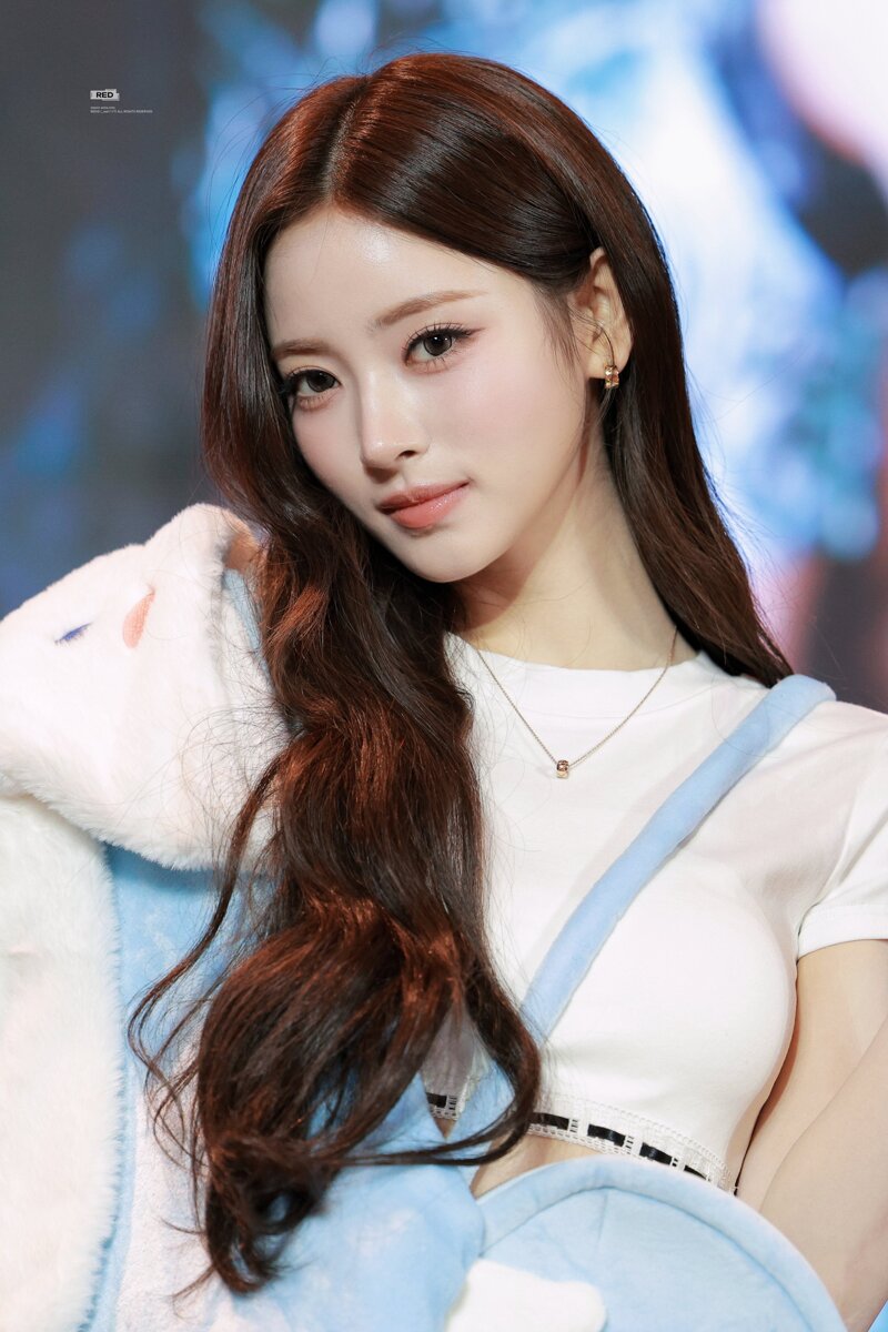 미야오(MEOVV) 안나