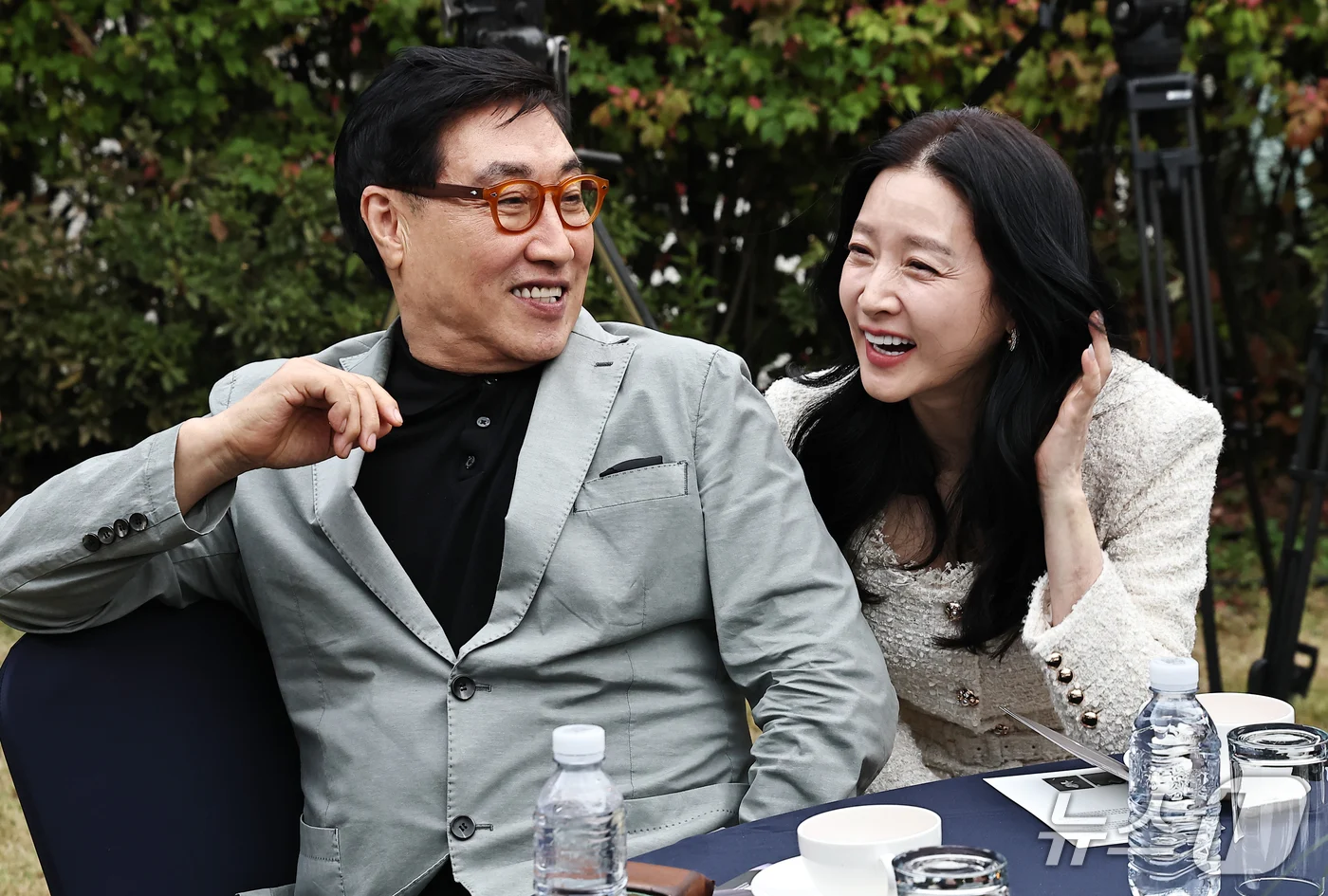 이영애부부 근황 (4)