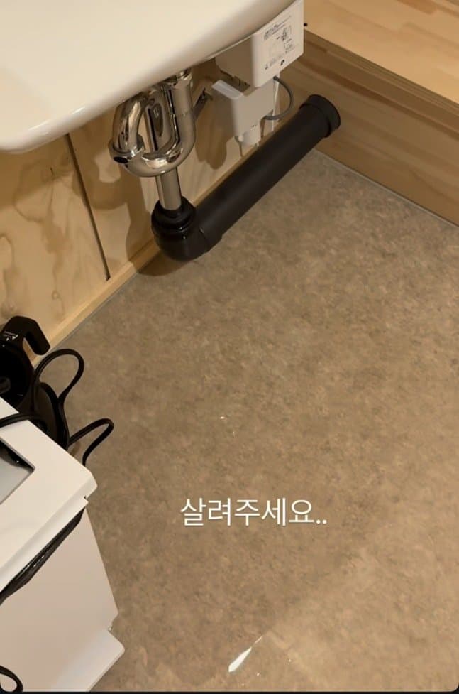 아시안게임 그 닭장같은 숙소, 심지어 그마저도 부족한 모양이네 (7)