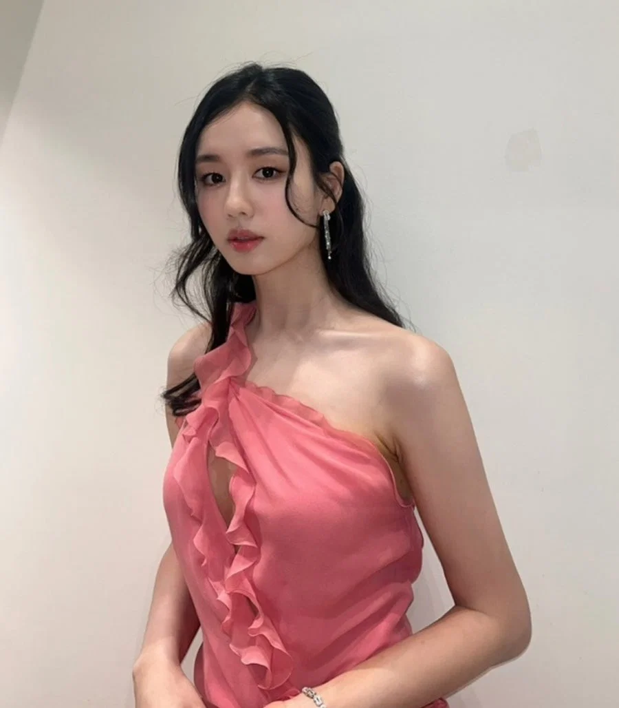 👗@ 안은진에게 제일 찰떡인 드레스 골라주기 @👗 (2)