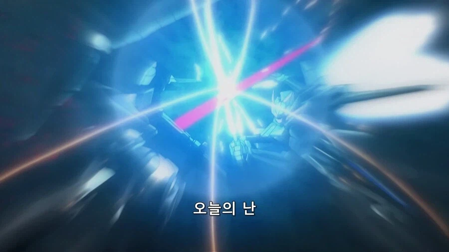 건담 더블오에서 그라함의 명장면이 아직도 회자되는 이유 (5)