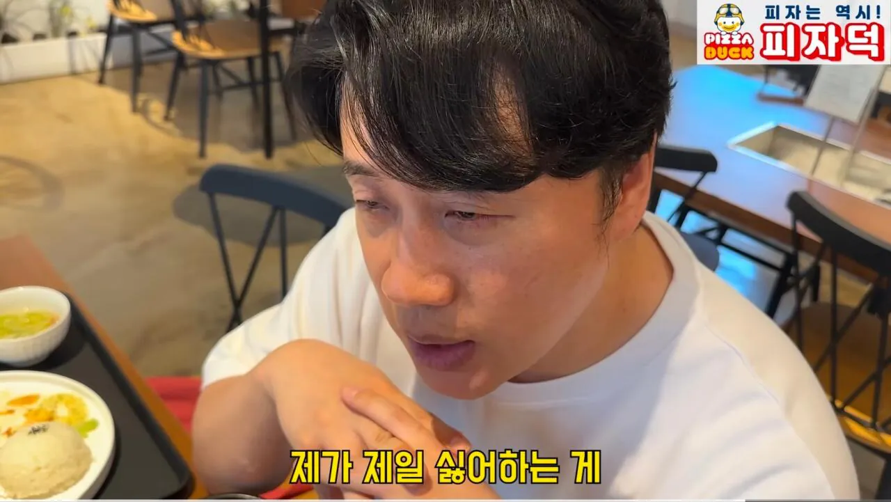 장사가 너무 안된다는 식당 사장님 (50)