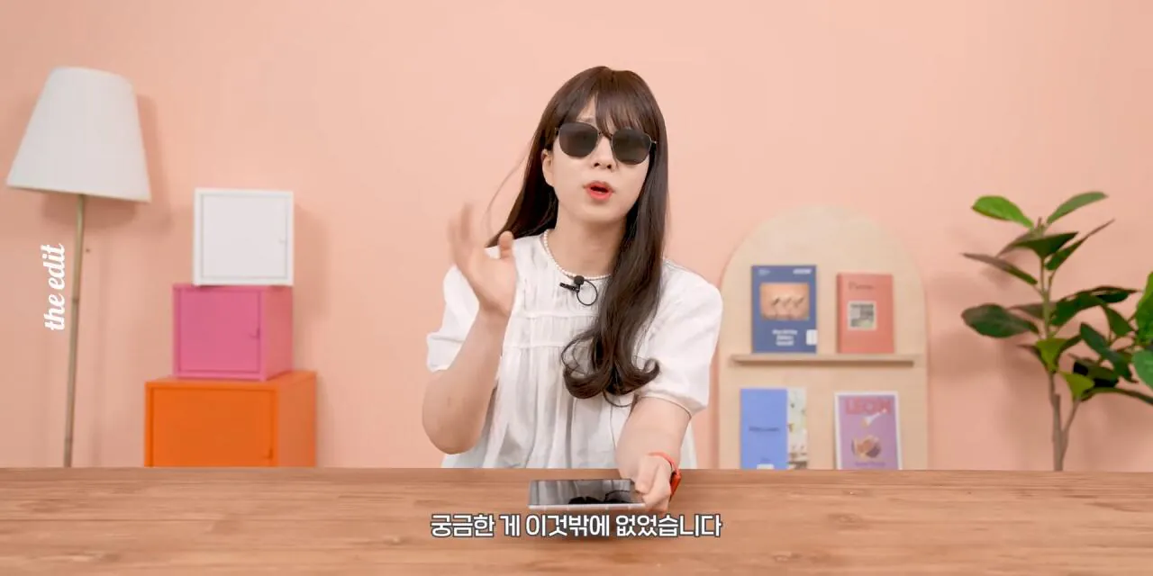 싱글벙글 같은 유튜버의 갤럭시와 아이폰 UDC 리뷰.jog (2)