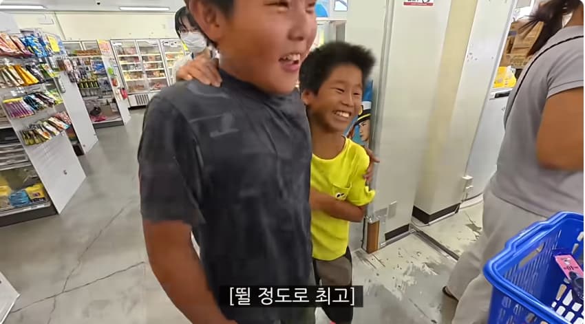 일본 부캉이 등장? 한국인이 좋아서 바다에 다이빙하면서 안부인사해주는일본 (26)