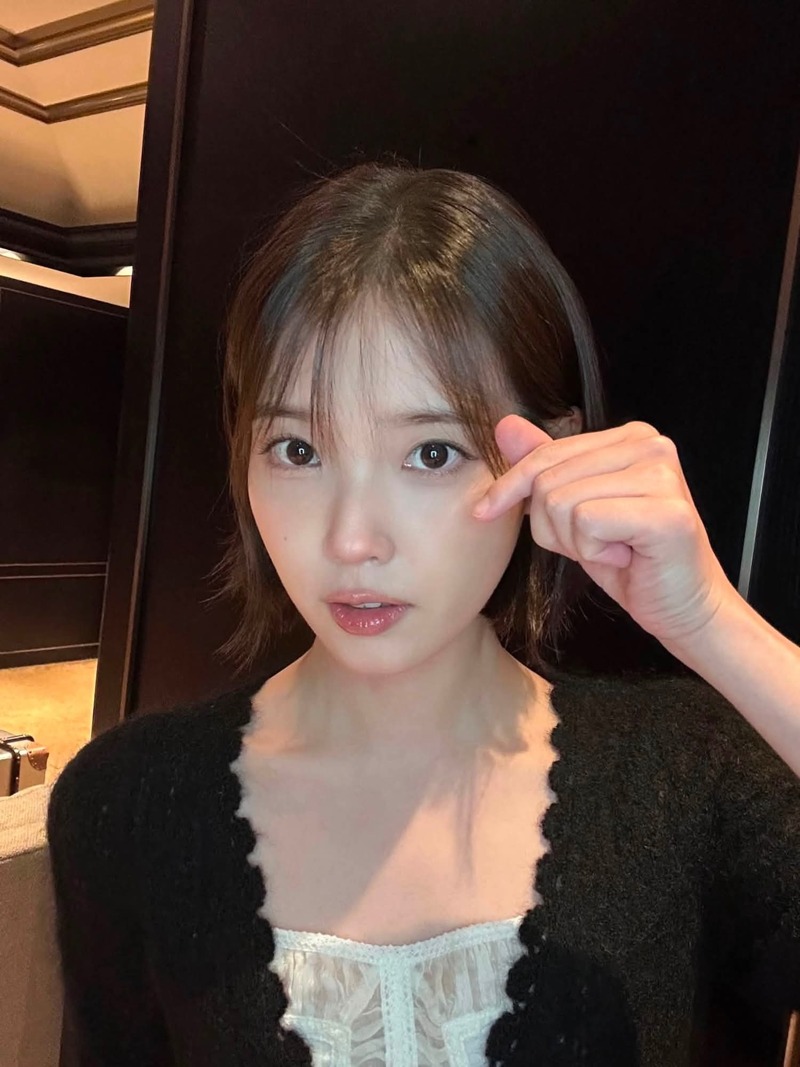 아이유 (3)