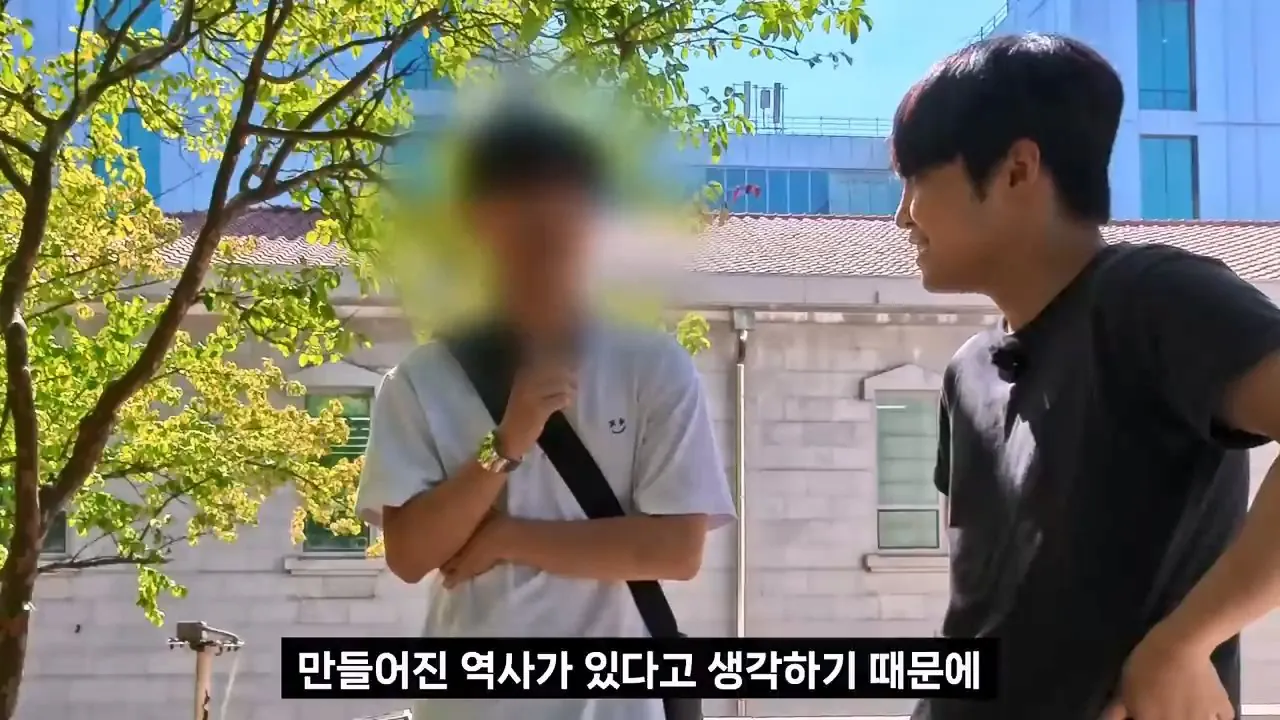 종교는 인간이 만들었다는 서울대생, 목사는 답할 수 있을까.mp4_20261001_152514.305.jpg 서울대생이 목사에게 말하는 종교는 인간이 만든것이라는 이유