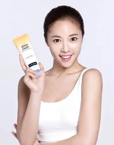 그 시절 6개월에 40억 벌었다는 황정음 (18)