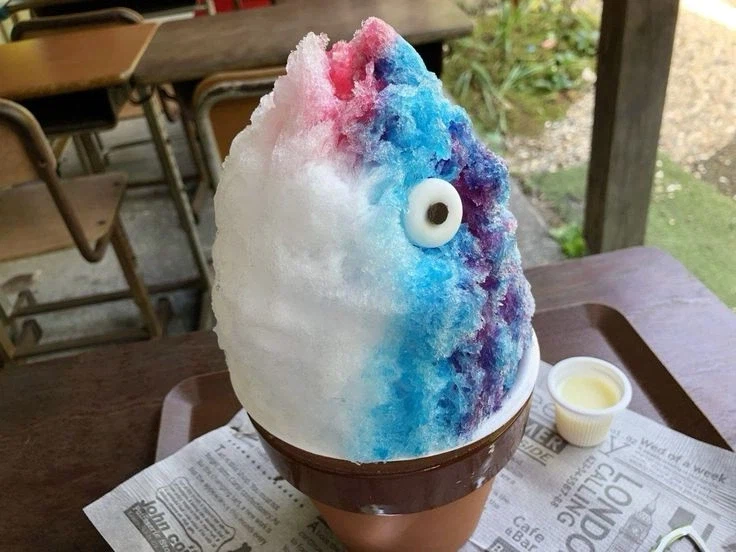빙수를 시켰더니 생선대가리가 나왔다