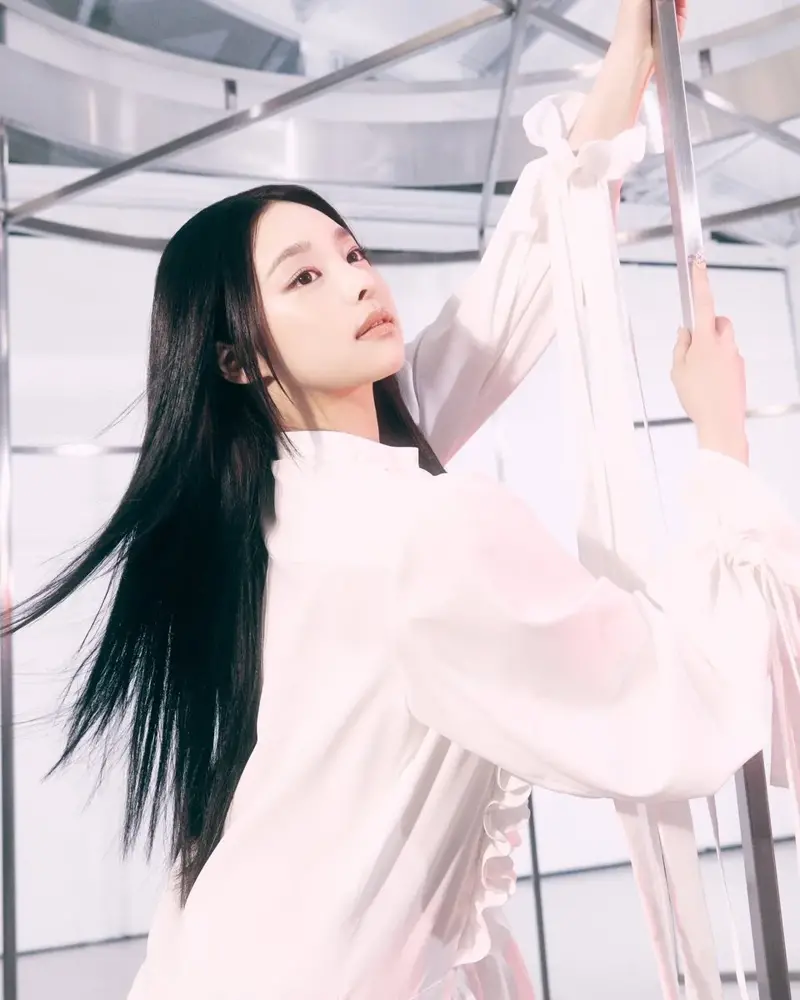 어쩌다 한번 앳하트 나현 (2)