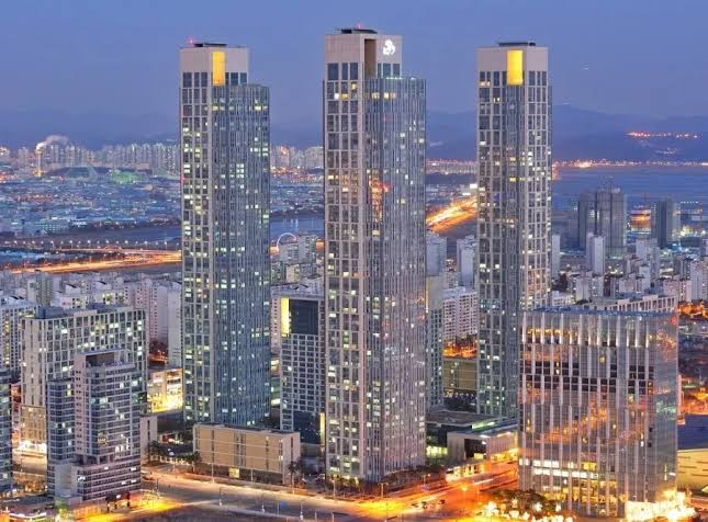 한국도 70년대 일본보고 우리가 더 잘산다는 자위는 안했는데... (7)