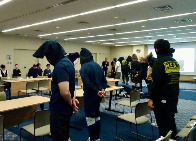 일본인 : 어휴.. 걍 외교문제로 번져버렸으면 좋겠다 (5)