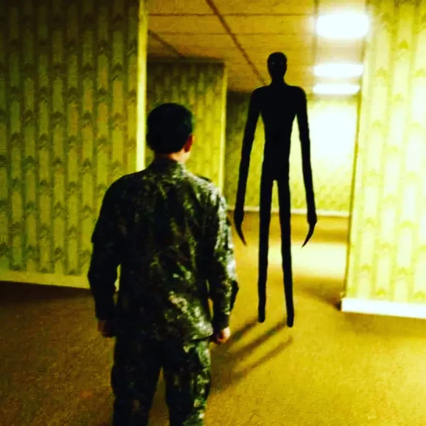 백룸에 방문한 행보관 (2)