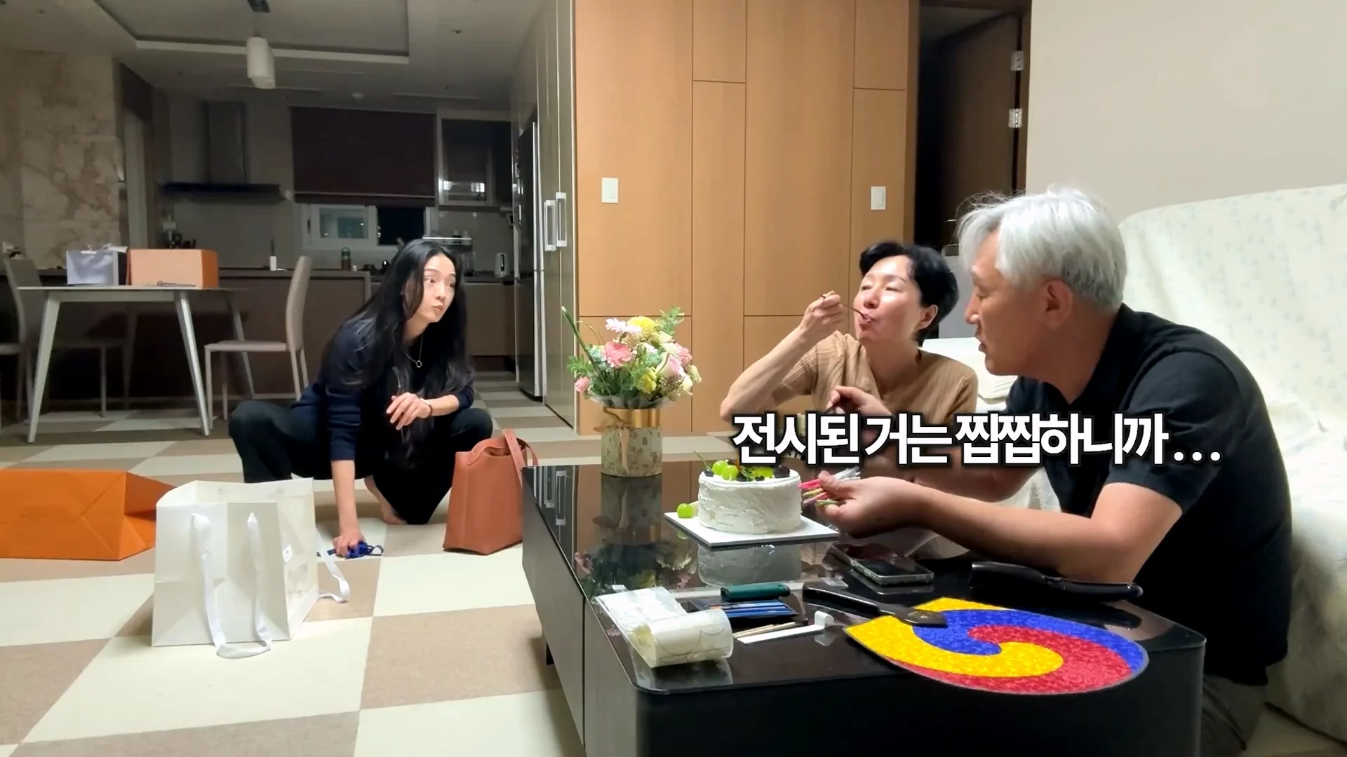 엄마의 생일을 잊어버린 아빠의 생존 방법 (47)