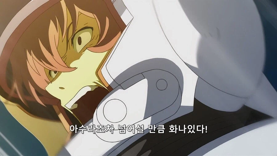 건담 더블오에서 그라함의 명장면이 아직도 회자되는 이유 (8)