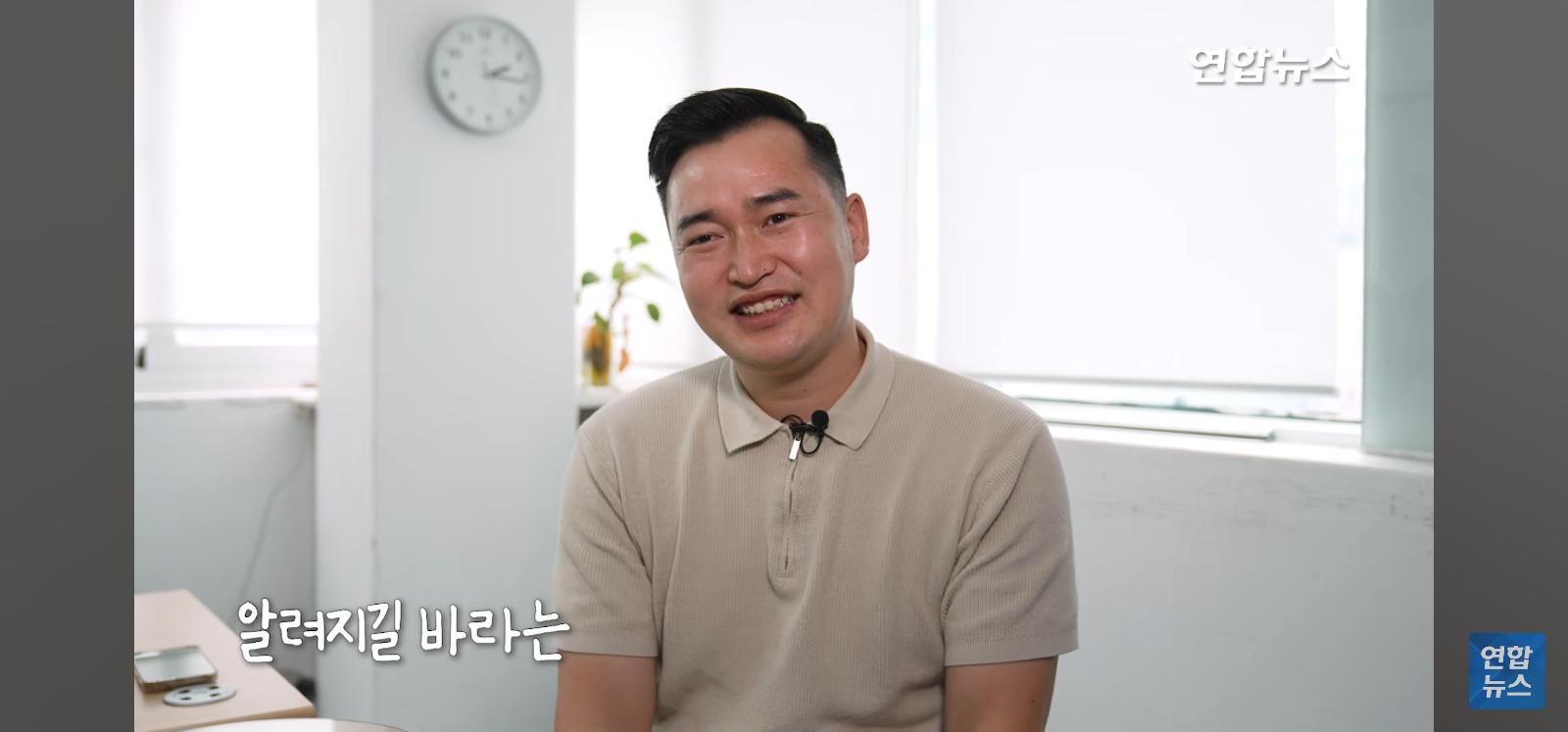 아파트 14층 난간서 비명 (63)