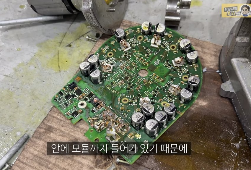신차인데 에어컨 안나오는 벤츠 ㅋㅋㅋㅋ (24)