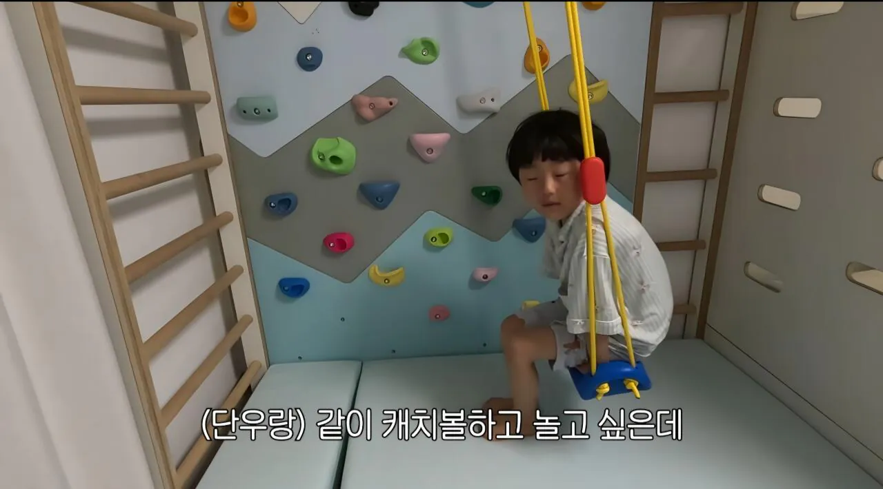 48625.jpg 학교 가기 싫다는 아들 훈육하는 매미킴 김동현 ㅠㅠㅠㅠ