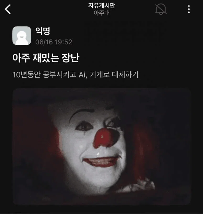 rHkxKT