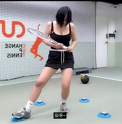 ㅇㅎ)테니스 유망주의 레전드 육각형 반응속도... (20)