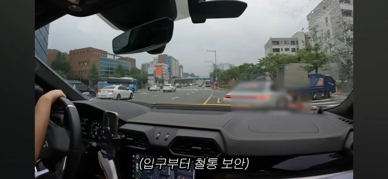 코인으로 800억 번 20대의 집