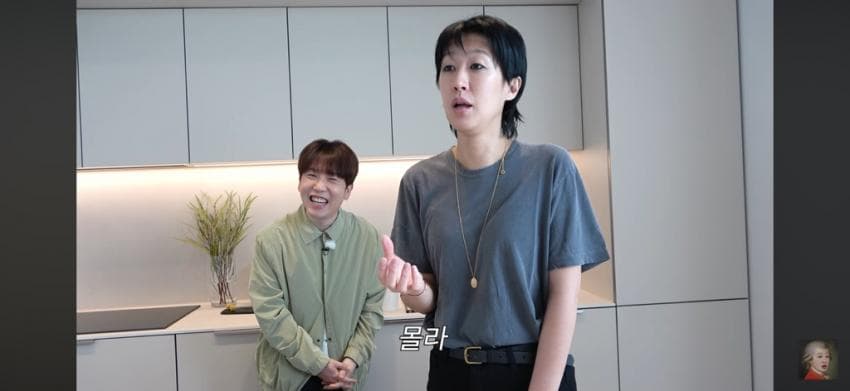새벽 2시까지 남의집 담벼락 밑에서 떠드는 홍진경 이영자 (26)