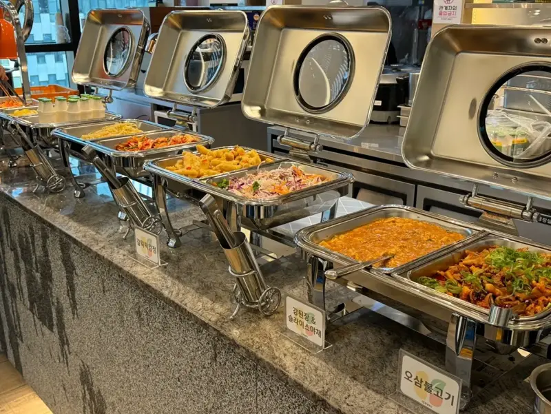 5,500원에 라면이 무제한인 한식뷔페 (9)