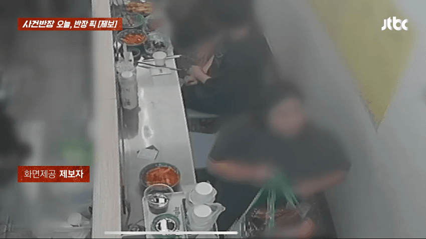 "떡볶이에 머리카락" 환불받은 손님, 알고 보니 자기 머리 뜯었다 (3)