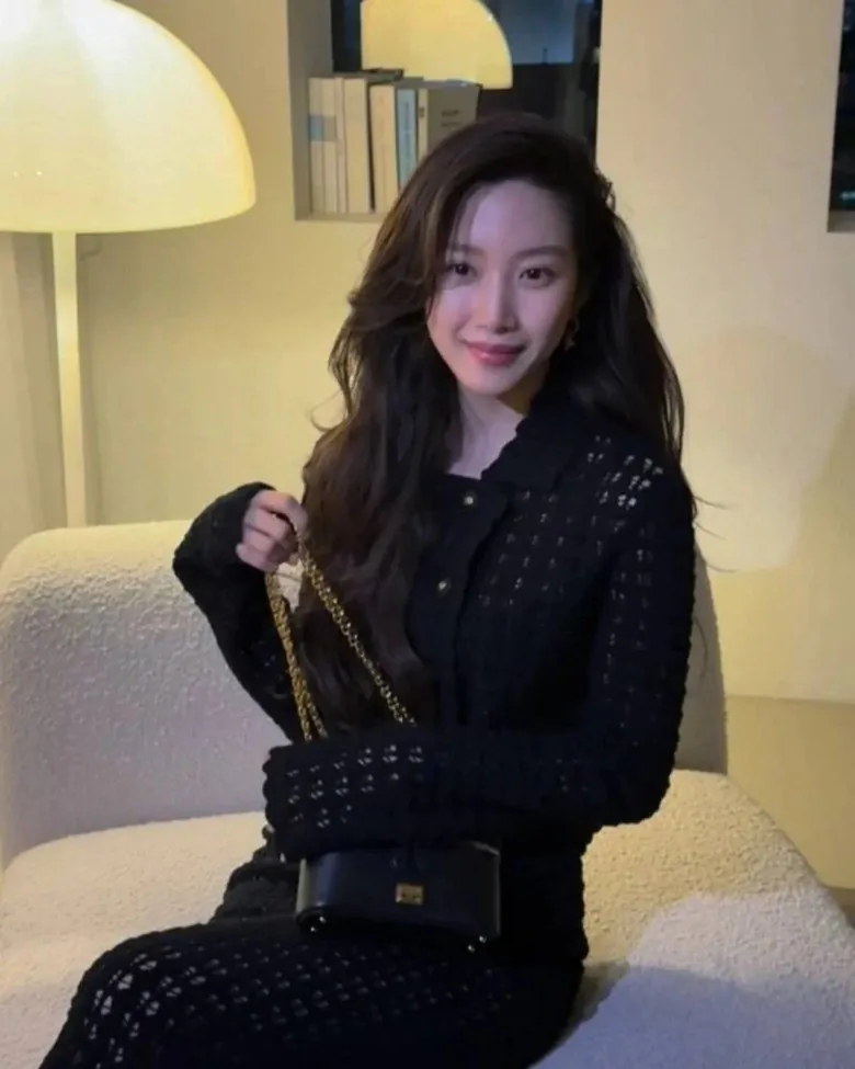 요즘 여성들 사이에서 유행한다는 패션 트렌드 '현백 코어' (2)