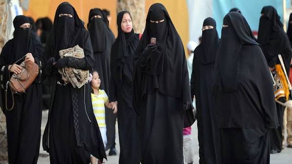 제가 사는곳은 외국인들중에...