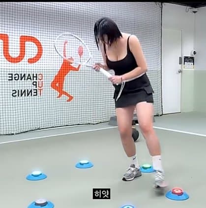 ㅇㅎ)테니스 유망주의 레전드 육각형 반응속도... (16)