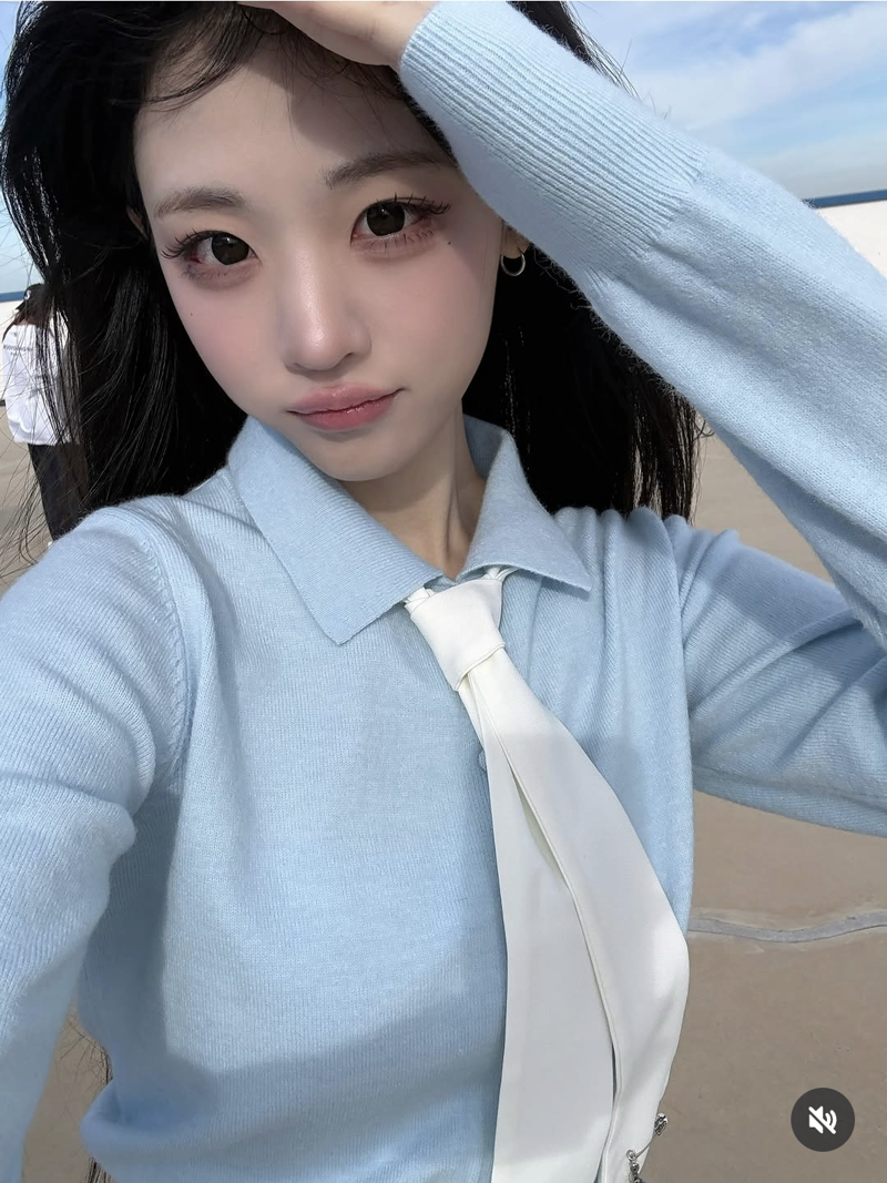 QWER 냥뇽타워 인스타 사진 업로드 근황 (2)