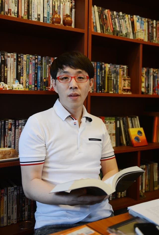 이동진이 회사를 그만둔.. 이유 . (5)