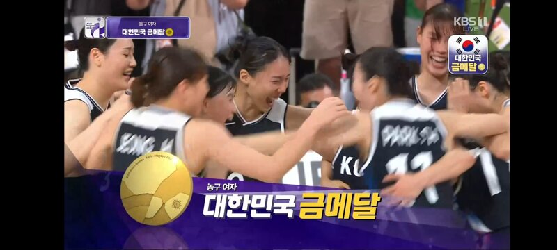 여자 농구, 일본 꺾고 아시안게임 우승… 12년 만에 金 (6)